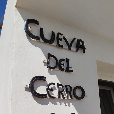 Alojamiento Rural Cueva Del Cerro Casas del Cerro Buitenkant foto